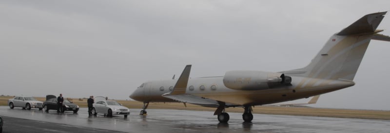 Private jet tarmac pickup for Elton John in New Zealand.